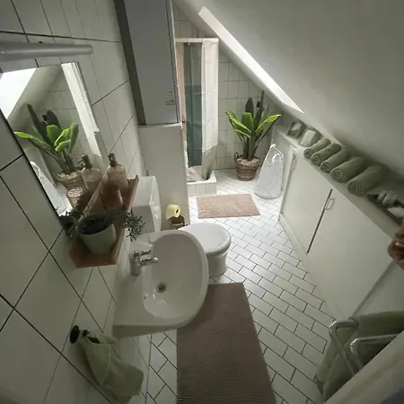 Homes Apartment *